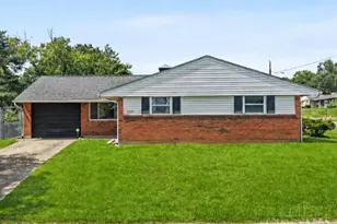 12093 Benadir Rd, Springdale, OH 45246 - Photo 1
