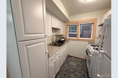 1589 Summit Rd, Cincinnati, OH 45237 - Photo 9