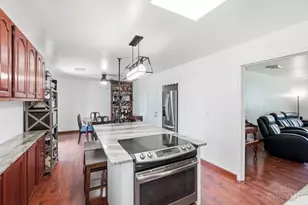 12146 Audie Ct, Springdale, OH 45246 - Photo 5