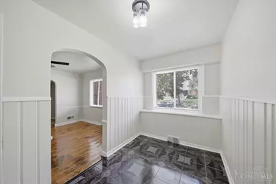 7300 Brookcrest Drive, Cincinnati, OH 45237 - Photo 17
