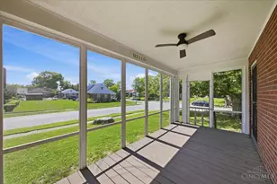 7300 Brookcrest Dr, Cincinnati, OH 45237 - Photo 13