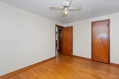 812 Diane Drive, Union Township, OH 45245 - Photo 15