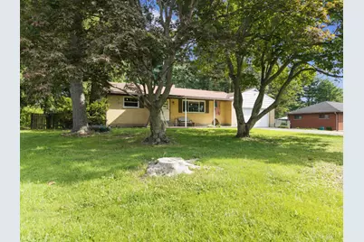 812 Diane Drive, Union Township, OH 45245 - Photo 3