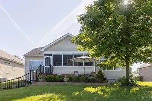 8219 Jeanne's Creek Ln, West Chester, OH 45069 - Photo 9