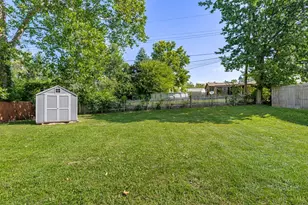 445 E 4th St, Franklin, OH 45005 - Photo 21
