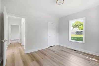 2403 S Sutphin Street, Middletown, OH 45044 - Photo 13