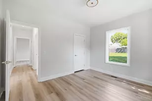 2403 S Sutphin St, Middletown, OH 45044 - Photo 13