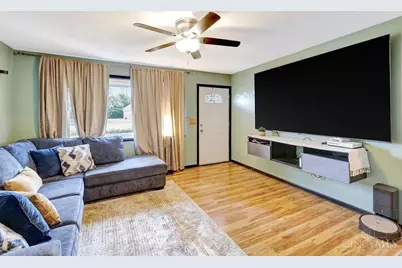 857 Galaxy Court, Springfield Township, OH 45224 - Photo 3