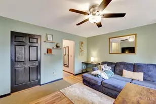 857 Galaxy Ct, Springfield Township, OH 45224 - Photo 7