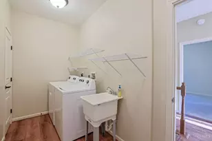 3641 Highland Grn, Pierce Township, OH 45245 - Photo 33