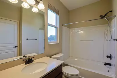 3641 Highland Green, Pierce Township, OH 45245 - Photo 31