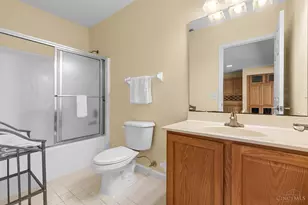 555 County Down Ln, Loveland, OH 45140 - Photo 39
