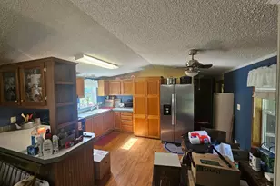 16403 Jeff Ln, Sterling Township, OH 45176 - Photo 11