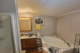 16403 Jeff Ln, Sterling Township, OH 45176 - Photo 19