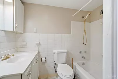 2324 Madison Road #910, Cincinnati, OH 45208 - Photo 13
