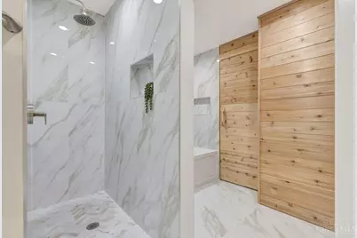 2114 Riverside Drive, Cincinnati, OH 45202 - Photo 23