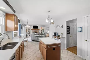 4214 Parkmont Dr, Delhi Township, OH 45238 - Photo 15