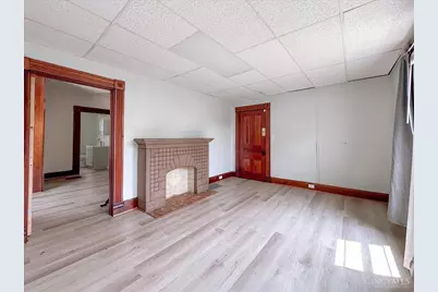 3298 Montana Avenue, Cincinnati, OH 45211 - Photo 7