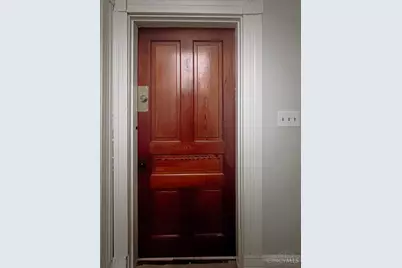 3298 Montana Avenue, Cincinnati, OH 45211 - Photo 5