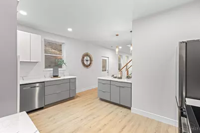 1828 Highland Avenue, Cincinnati, OH 45202 - Photo 13