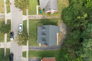 3712 Bonfield Dr, Cincinnati, OH 45220 - Photo 23