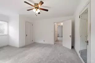 3712 Bonfield Dr, Cincinnati, OH 45220 - Photo 15