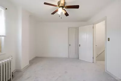 3712 Bonfield Drive, Cincinnati, OH 45220 - Photo 13