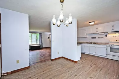 11691 Greenhaven Court, Colerain Township, OH 45251 - Photo 9