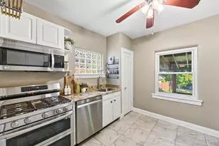 5547 Bosworth Pl, Cincinnati, OH 45212 - Photo 17