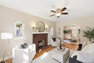 5547 Bosworth Pl, Cincinnati, OH 45212 - Photo 11