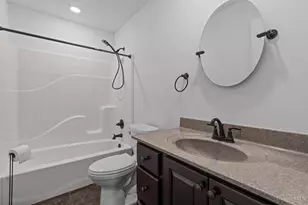 100 Tanglewood Dr, Hillsboro, OH 45133 - Photo 27