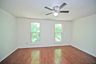 863 Woodlyn Dr S, Cincinnati, OH 45230 - Photo 19