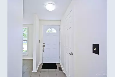 863 Woodlyn Drive S #118, Cincinnati, OH 45230 - Photo 3