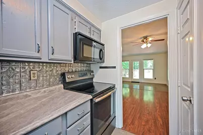863 Woodlyn Drive S #118, Cincinnati, OH 45230 - Photo 9