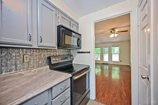 863 Woodlyn Dr S, Cincinnati, OH 45230 - Photo 9
