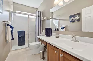 655 Hyacinth Rd, Union Township, OH 45245 - Photo 35