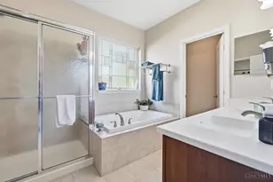 655 Hyacinth Rd, Union Township, OH 45245 - Photo 27