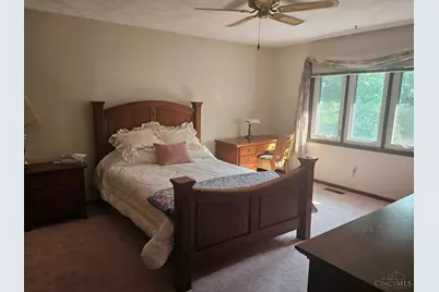 619 Shultz Drive, Hamilton, OH 45013 - Photo 13