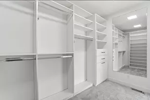 209 Hastings St, Cincinnati, OH 45219 - Photo 37