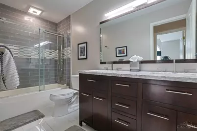 11127 Huntwicke Place, Cincinnati, OH 45241 - Photo 39
