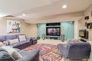 11127 Huntwicke Pl, Cincinnati, OH 45241 - Photo 33