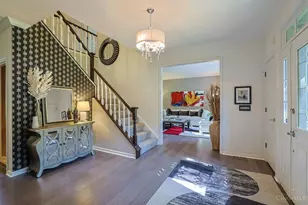 11127 Huntwicke Pl, Cincinnati, OH 45241 - Photo 3