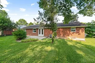 3670 Gailynn Dr, Green Township, OH 45211 - Photo 39