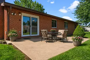 983 Peggy Ln, Wilmington, OH 45177 - Photo 31