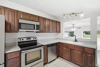 519 S Union Street, Bethel, OH 45106 - Photo 5