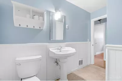 185 Ireland Avenue, Cincinnati, OH 45218 - Photo 21