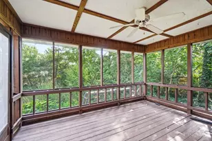 185 Ireland Ave, Cincinnati, OH 45218 - Photo 29
