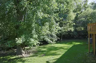 6895 Marblehead Dr, Indian Hill, OH 45243 - Photo 7
