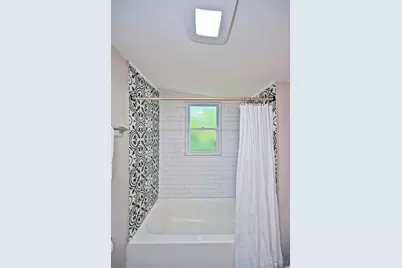 302 Washington Avenue, Cincinnati, OH 45217 - Photo 33