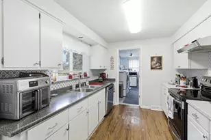 868 Sycamore Blvd, Union Township, OH 45245 - Photo 11